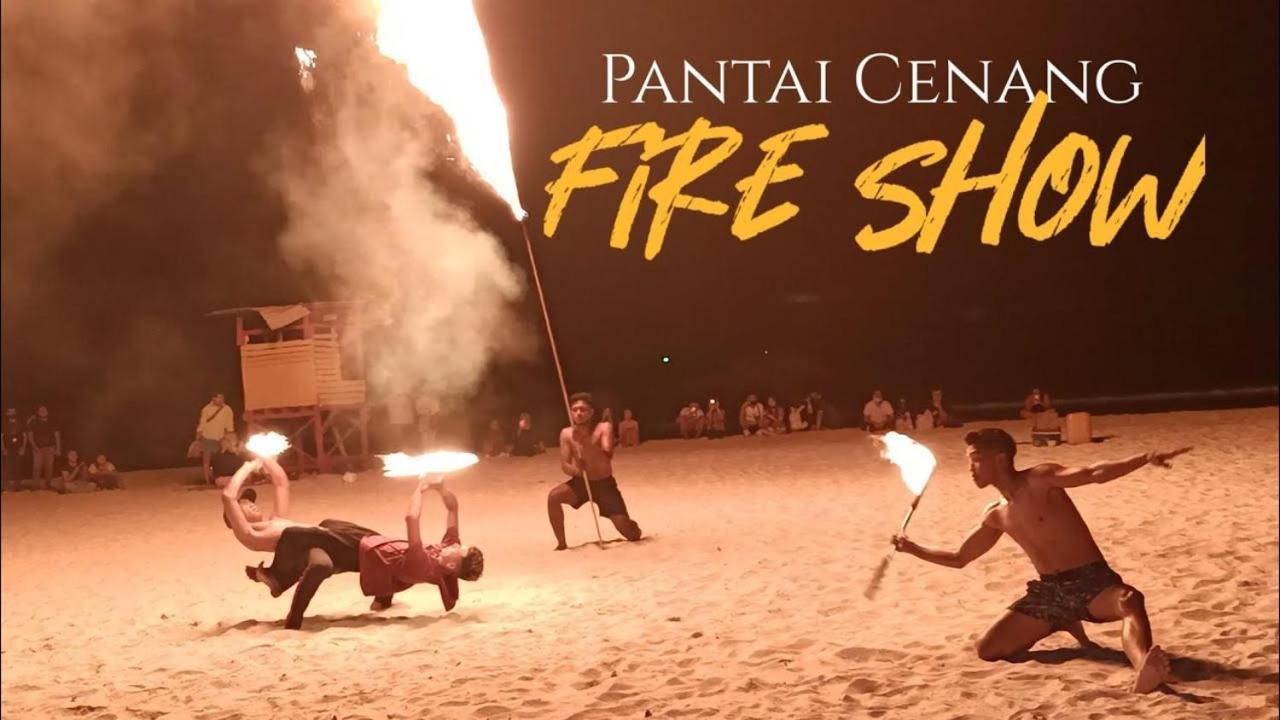 Lagenda Resthouse Cenang Beach パンタイ・サナング エクステリア 写真